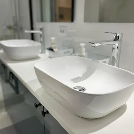 Golden Gate 21 Apartment