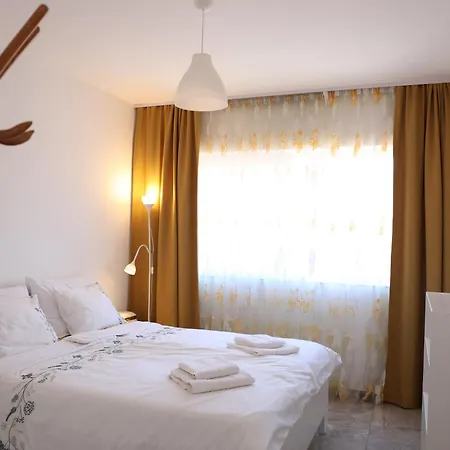 Golden Gate 21 Apartment